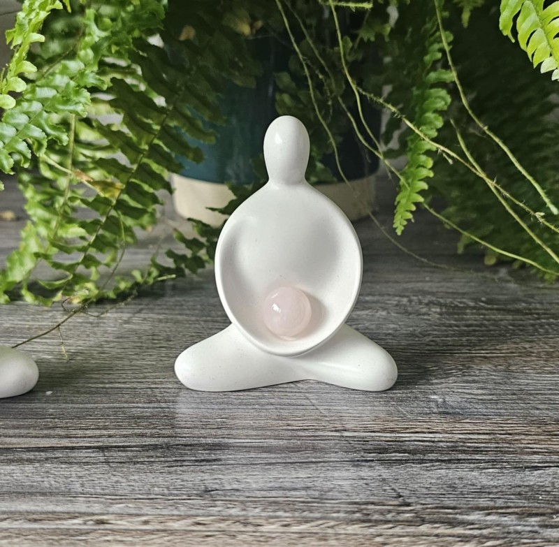 Stillness being - Rose Quartz
